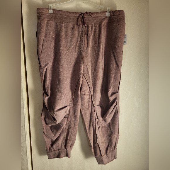 Free People Day Off Fleece Joggers - Picture 5 of 11